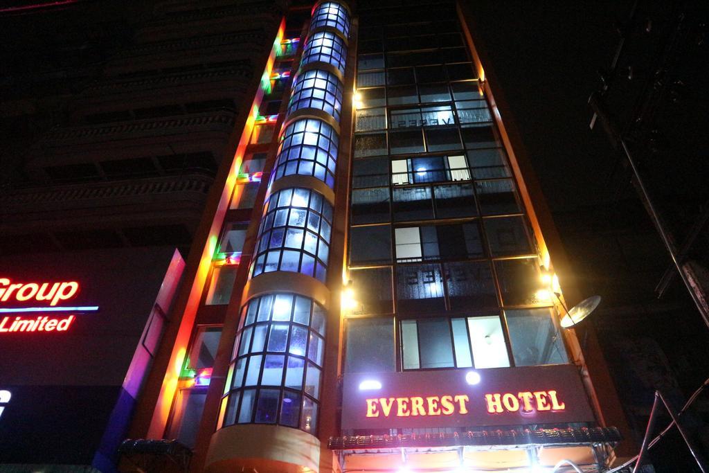 Everest Hotel Yangon Exterior photo